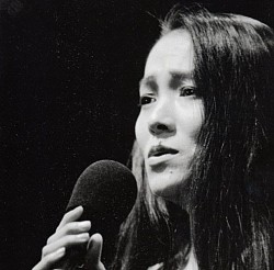 One woman show